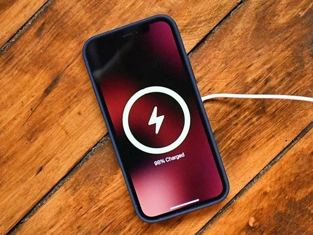 武威苹果手机维修分享iPhone 12可以随便充电吗 